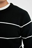 DeFacto Standart Fit Normal Kesim Bisiklet Yaka Çizgili Triko Kazak D3588AX24WNBK27