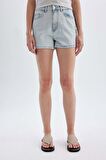 DeFacto Mom Fit Yüksek Bel Dar Paça Jean Şort C0681AX24SMNM39