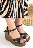 Minna Siyah Cilt Dolgu Topuk Sandalet