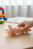 Miniso Lisanslı Esnek Segmentli Çizgi Film Oyuncak 15 Cm – Eğitici Duyusal Gelişim Figürü