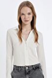 DeFacto Coool Fitted Basic Düz Düğmeli Uzun Kollu Crop Beyaz Gömlek A0012AX24AUWT32