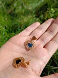 Luna Jewelry Kadın Gold Renk Sallantılı Desenli Kalp Model Siyah Taşlı 316 L Çelik Küpe