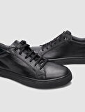% 100 Hakiki Deri Siyah Bağcıklı Erkek Sneaker