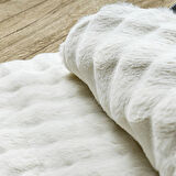 Rex Tavşanı Bubble Post Yuvarlak Halı Beyaz