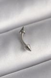 Utterly Good 316L Çelik Piercing Gümüş Renk Çivi Model Standart Beden
