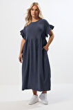 Büyük Beden Bisiklet Yaka Kısa Kollu Fırfırlı Uzun Elbise 270342