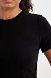 DeFactoFit Crop Bisiklet Yaka Sporcu Kısa Kollu Tişört D2200AX24AUBK81