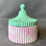 Uretti - Ayşe 7362 - El Yapımı Taş Tozu Mumluk İçinde Kırmızı Gül Motifli Mum - 8 x 10 cm