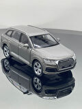 1.36 Ölçek Audi Q7 Metal Oyuncak Araba