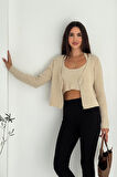 Kadın Örgü Crop Top & Hırka Takımı – Yumuşak & Minimal Stil