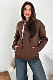 Kadın Fular Detaylı Kapüşonlu Sweatshirt – Casual Charm