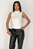 Kadın Kolsuz Boğazlı Basic Body – Sleek Core