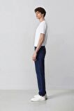 DeFacto Sergio Regular Fit Normal Kalıp Normal Bel Boru Paça Jean Pantolon E3311AX25SPNM34