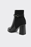 Kalın Topuklu Fermuarlı Taş Aksesuarlı Kadın Bot