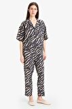 DeFacto Carrot Fit Zebra Desenli Modal Kumaş Pantolon Çift Cepli Yüksek Bel Düz Paça E6360AX25SPBK81