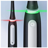 Oral-B iO 4 Şarjlı Diş Fırçası - Mat Siyah