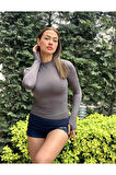 Basic Bisiklet Yaka Uzun Kollu Slim Fit Kadın Body T-shirt