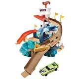 Hot Wheels Sharky (Köpekbalığı) Renk Değiştıren Araçlar BGK04