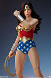 Wonder Woman Sixth Scale Figure