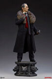 Van Helsing Premium Format Figure 300376 Horror Classics / Dracula (1958) / Peter Cushing