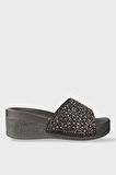 Kadın Günlük Terlik Taşlı Dolgu Topuk Şık Yazlık Ev Plaj Tatil Terliği GÜMÜŞ