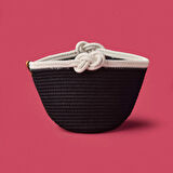 Kurdeleli Örgü Saksı - Siyah / Beyaz - 19x22x22 cm