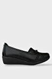 Kadın Kaydırmaz Taban Ortopedik Günlük Anne Ayakkabısı
 SİYAH