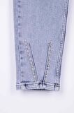 Paçaları Dekoratif Damla Taşlı Yüksek Belli Cepli Bilek Boylu Kadın Kot Pantolon Kar AçıkMavi Denim