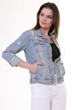 Hafif Yırtıklı Kısa Boy Cepli ve Düğmeli Kadın Kot Ceket Buz Mavisi ve TintliMavi Denim Dört Mevsim