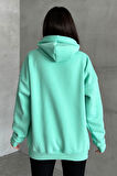 Kadın Renkli Believe Baskılı Oversize Kapüşonlu Sweatshirt