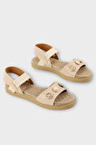 Kadın Tek Bant Aksesuarlı  Bilek Lastik Detaylı Sandalet BEJ