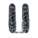 Victorinox  Huntsman Lacivert Kamuflaj Çakı VT 1.3713.942