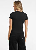 Guess Jeans Yuvarlak Yaka Baskılı Siyah Kadın T-Shirt Guess Jeans Kadın Slim Fit T-Shirt