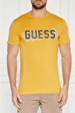 Guess Erkek Sarı Önü Logolu T-Shirt