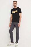 Guess Erkek Siyah Önü Logolu T-Shirt