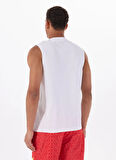 Guess Jeans Bisiklet Yaka Desenli Beyaz Erkek T-Shirt M5GP31K8HM0G011 GJ MUSCLE COLLEGIA
