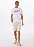 Guess Jeans Bisiklet Yaka Desenli Beyaz Erkek T-Shirt M5GI54K8FQ4G011 GJ SS CN REG 1981