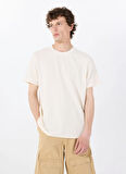Guess Bisiklet Yaka Desenli Beyaz Erkek T-Shirt M5GP26KCRF0G018 SS MADDEN SOFT KNI