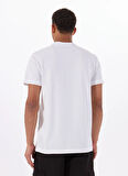 Guess Bisiklet Yaka Desenli Beyaz Erkek T-Shirt M5GI11K8FQ4G011 SS CN GUESS TRIANG
