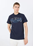 Guess Bisiklet Yaka Desenli Lacivert Erkek T-Shirt M5GI17K8FQ4G7V2 SS CN GUESS FLOWER