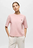 Guess Kadın Pembe Colette Salaş Tişört