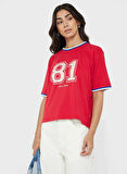 uess Jeans Kadın Kırmızı Boxy Fit T-Shirt W5YI19K8HM0-G585