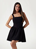 Guess Kadın Siyah Fit and  flare kısa elbise