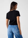 Guess Kısa Kollu Bisiklet Yaka Yılan Desenli Yazılı Yapay Elmaslı Kadın Siyah T-shirt W6YI30K4349-JBLK