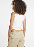 Guess Jeans Yuvarlak Yaka Düz Beyaz Kadın Bluz GJ SCOOP GUESS J EMB - REC POLY CHE