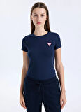Guess Yuvarlak Yaka Baskılı Mavi Kadın T-Shirt Mini Triangle Kadın Slim Fit T-Shir