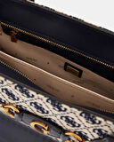 Guess Izzy Compartment El Çantası