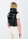 Guess V5RL00WGUJ0JBLK CHRIS VEST Siyah Standart Desenli Kadın Yelek