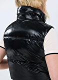 Guess V5RL00WGUJ0JBLK CHRIS VEST Siyah Standart Desenli Kadın Yelek