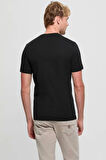 Guess Erkek Siyah Logolu Nakış İşlemeli T-Shirt